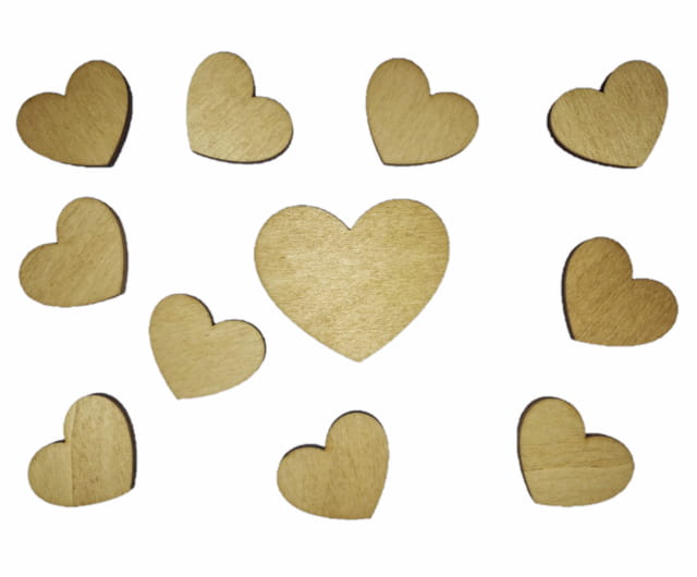 Lots de 11 Coeurs bois